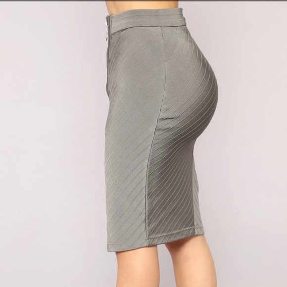 Olive/Grey Bandage Skirt - Picture 4 of 6